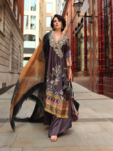 Load image into Gallery viewer, SOBIA NAZIR | SILK 23 | DESIGN 1