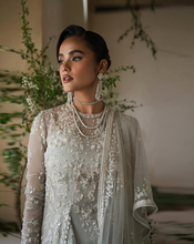 Load image into Gallery viewer, SUFFUSE  | FREESIA 23 | AMBER