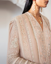 Load image into Gallery viewer, SUFFUSE  | FREESHIA 24 | JANAN