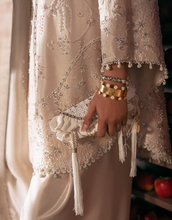 Load image into Gallery viewer, SUFFUSE  | SUMMER SILK 25 | RHEA