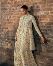 Load image into Gallery viewer, SUFFUSE  | SUMMER SILK 25 | CARMILLA