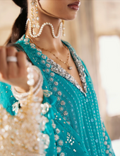 Load image into Gallery viewer, SUFFUSE  | SUMMER SILK 25 | NAIDA