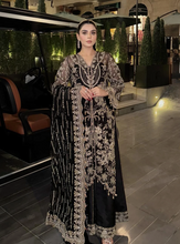 Load image into Gallery viewer, KANWAL MALIK | MAAHI 25 | HURIYA