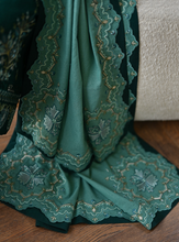 Load image into Gallery viewer, ZAIB | LUXURY KARANDI | EMERALD GREEN