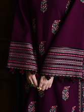 Load image into Gallery viewer, ZAIB | LUXURY KARANDI | DEEP PLUM