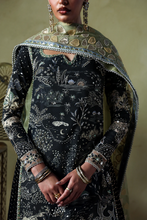 Load image into Gallery viewer, SORAYA | LUMENE FESTIVE EDIT 26 | ZYRA