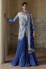 Load image into Gallery viewer, SORAYA | LUMENE FESTIVE EDIT 26 | EVADIA