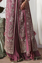 Load image into Gallery viewer, SORAYA | LUMENE FESTIVE EDIT 26 | ISOLDE