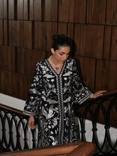 Load image into Gallery viewer, ZAIB | LUXURY KARANDI | BLACK LUXURY