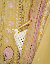 Load image into Gallery viewer, SUFFUSE  | EID PRET 25 | ZORAH