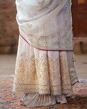 Load image into Gallery viewer, SUFFUSE  | SUMMER SILK 25 | NEVE