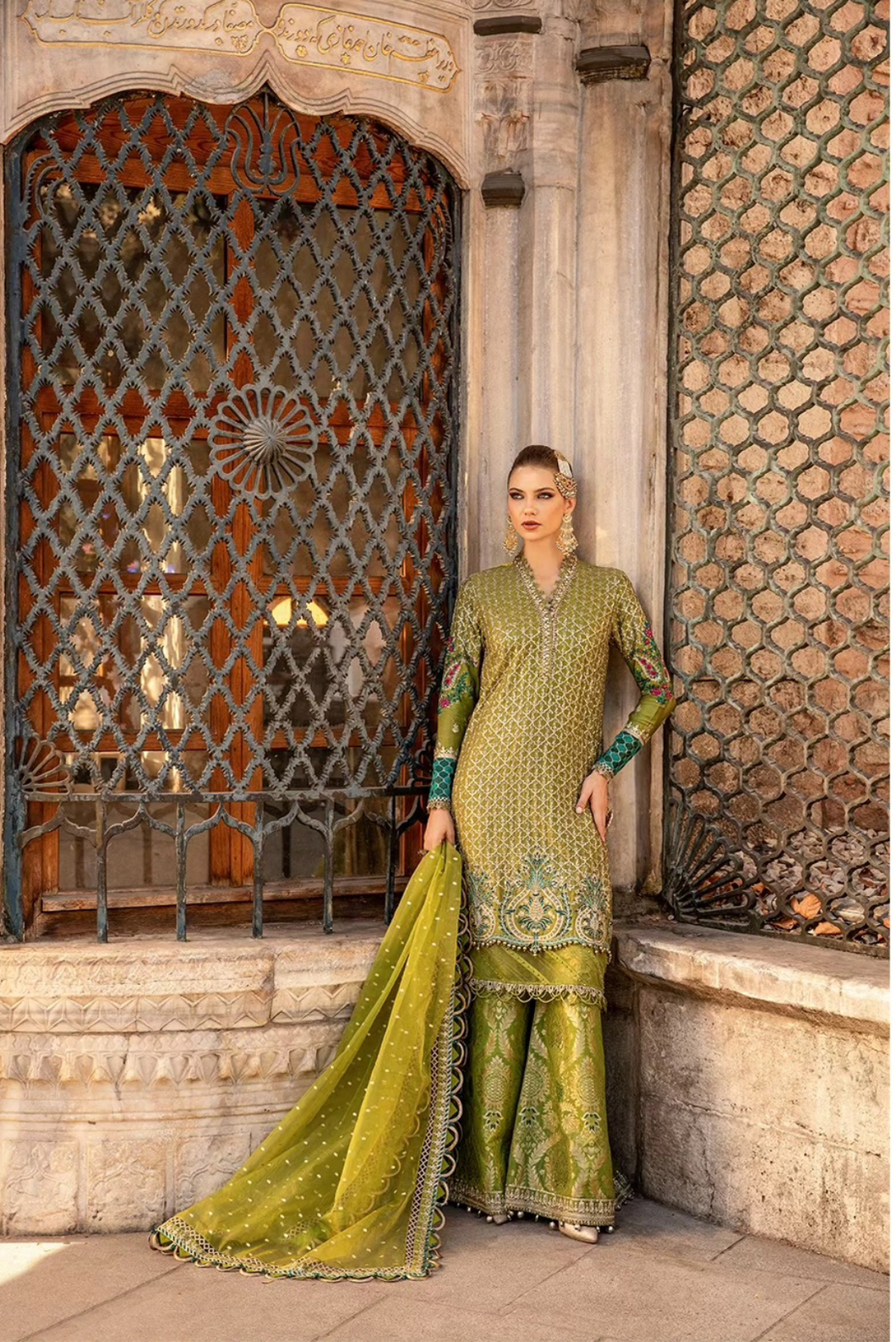 MARIA B  | SATEEN 24 | CST-803