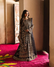 Load image into Gallery viewer, KANWAL MALIK | MAAHI 24 | ZAIB