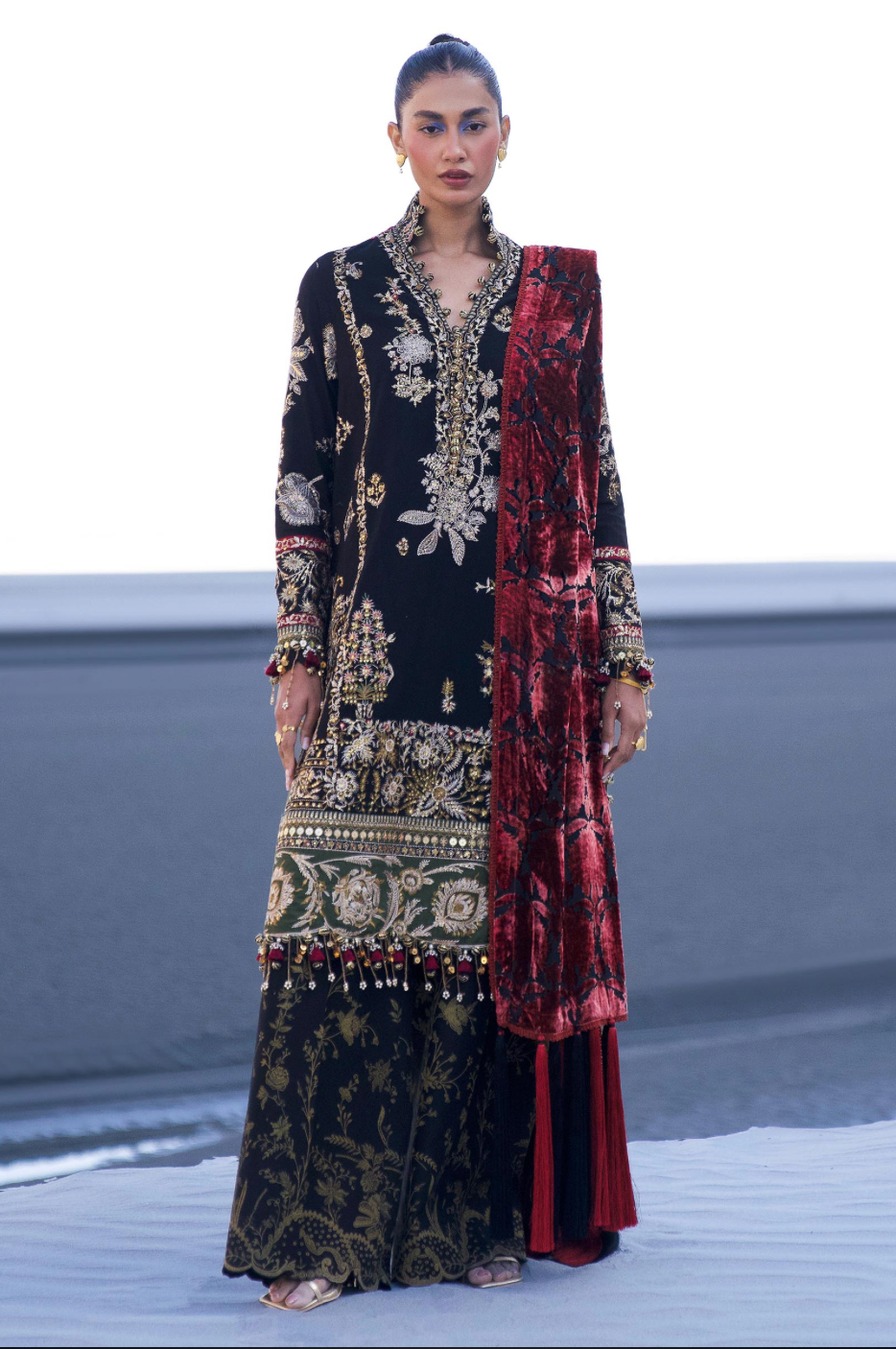 SANA SAFINAZ | LUXURY WINTER 24 | 1A