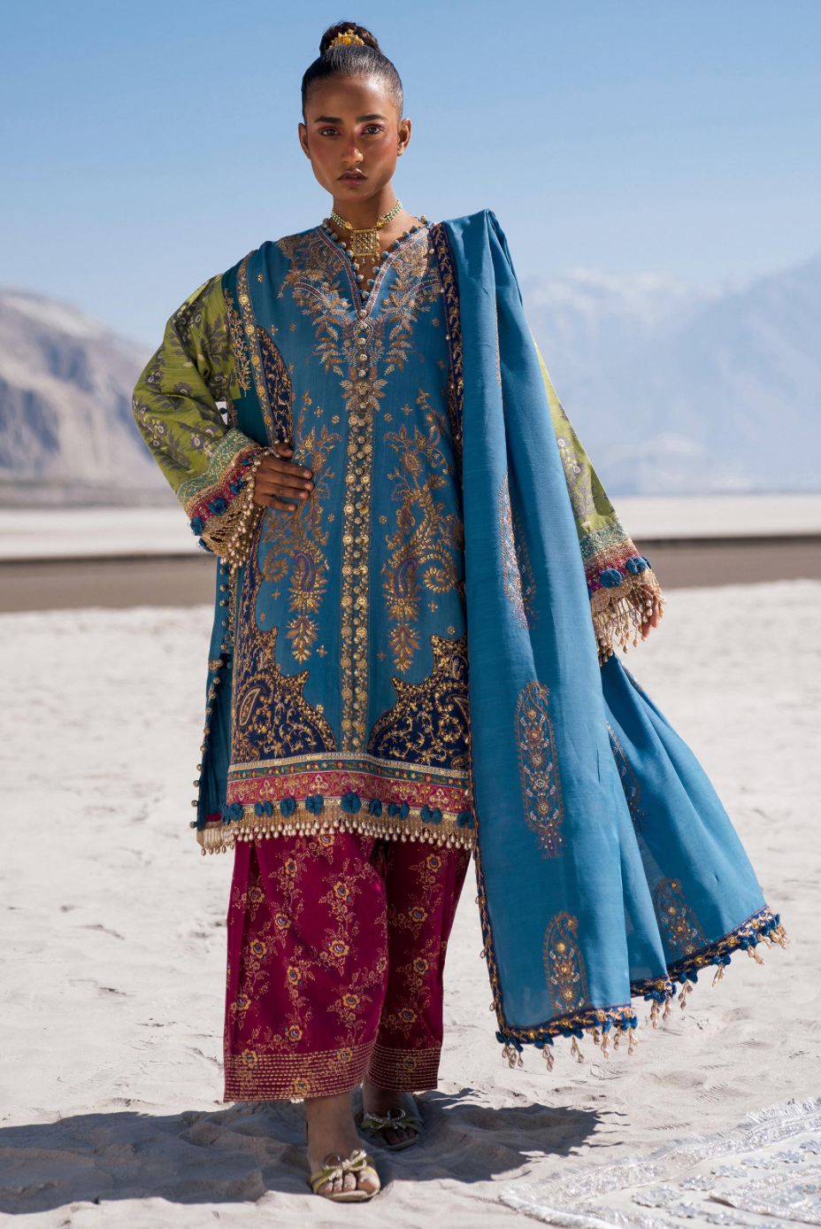 SANA SAFINAZ | LUXURY WINTER 24 | 2B