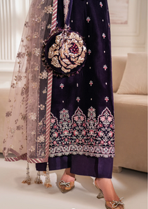 BAROQUE | UNSTITCHED | VELVET