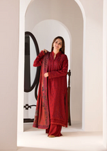 Load image into Gallery viewer, SOBIA NAZIR | WINTER SHAWL 24 | DESIGN 1A