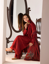 Load image into Gallery viewer, SOBIA NAZIR | WINTER SHAWL 24 | DESIGN 1A