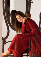Load image into Gallery viewer, SOBIA NAZIR | WINTER SHAWL 24 | DESIGN 1A