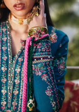 Load image into Gallery viewer, HUSSAIN REHAR | WINTER SHAWL 24 | JAMIL