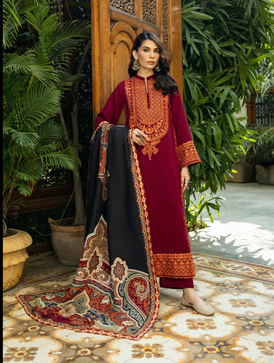 ZAINAB CHOTTANI | WINTER SHAWL | SILA