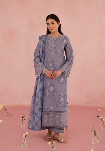 AFROZEH | FLORAL CHARM | COLUMBINE