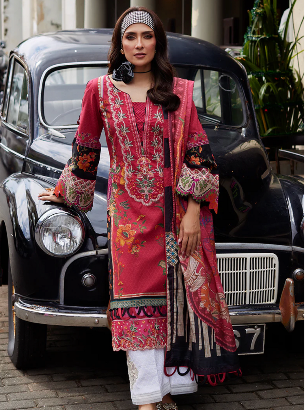 GULAAL | SAFFIRA LAWN 25 | AMELIA