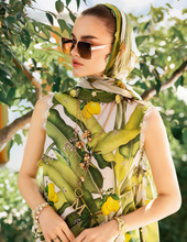 Load image into Gallery viewer, MARIA B  | M PRINTS SPRING 25 | MPT25-03-A