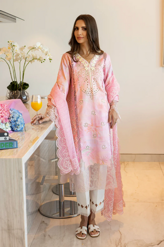 RANGRASIYA | CARNATION LAWN | FREESIA