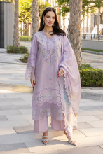 Load image into Gallery viewer, RANGRASIYA | CARNATION LAWN | AMELIA