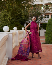 Load image into Gallery viewer, FARAH TALIB AZIZ | WES LAWN 25 | BETTY BERRY