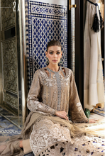 Load image into Gallery viewer, MARIA B  | LUXURY LAWN 25 | D-2502-A