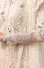 Load image into Gallery viewer, MARIA B  | LUXURY LAWN 25 | D-2515-A