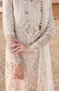 MARIA B  | LUXURY LAWN 25 | D-2515-A