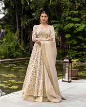 Load image into Gallery viewer, FAIZA SAQLAIN | ZINNIA 25 | VINIKA