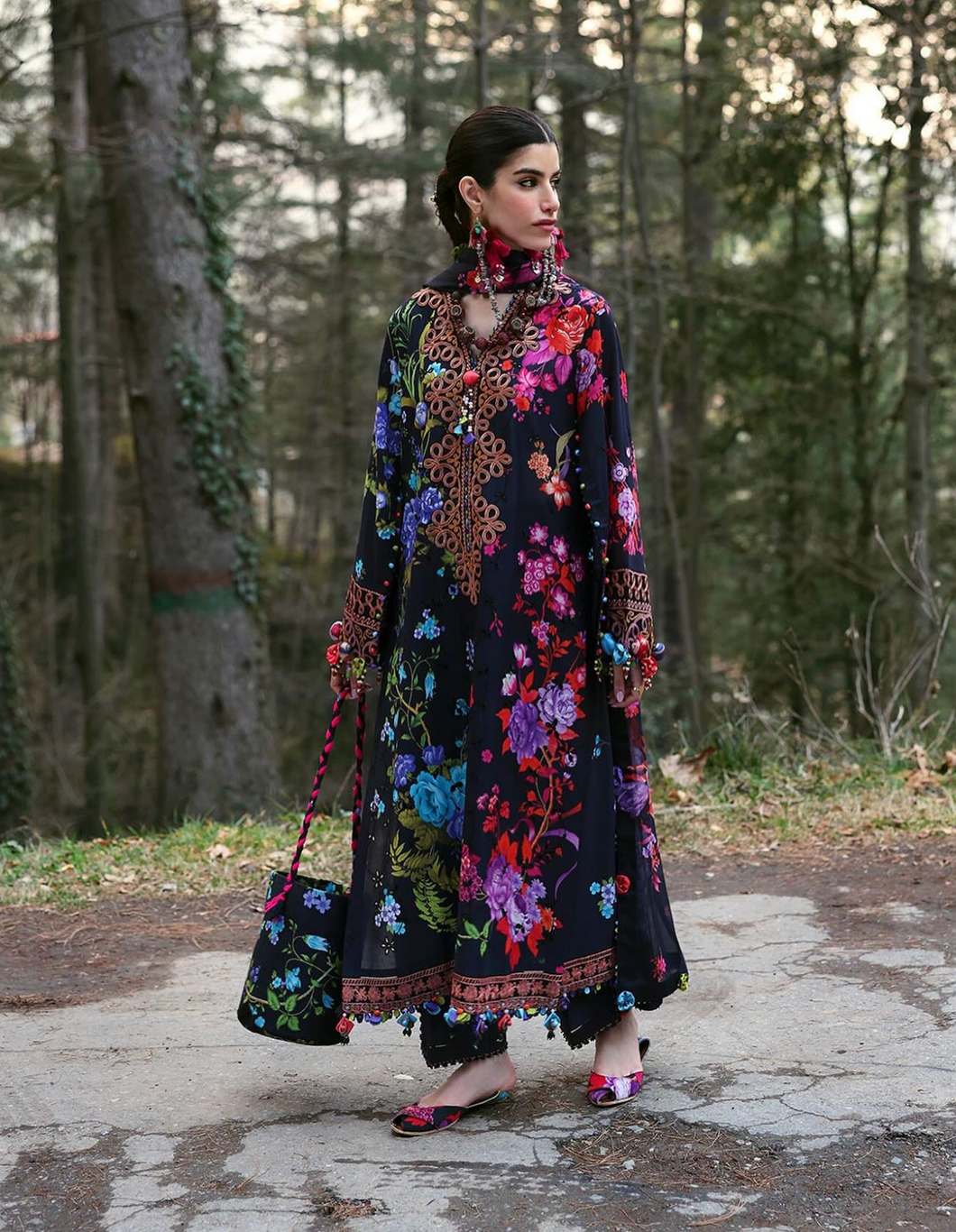 ZAHA | LAWN 25 | ALYA