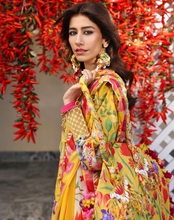 Load image into Gallery viewer, ZAHA | LAWN 25 | ZARAAH