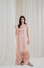 Load image into Gallery viewer, ZAIB | PRET 25 | PEACHY PINK