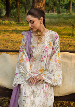 Load image into Gallery viewer, CRIMSON | TASAWAR 25 |  PETALS AND PROMISES