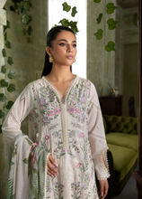Load image into Gallery viewer, SOBIA NAZIR | VITAL LAWN (VOL 2) 25 | 9A