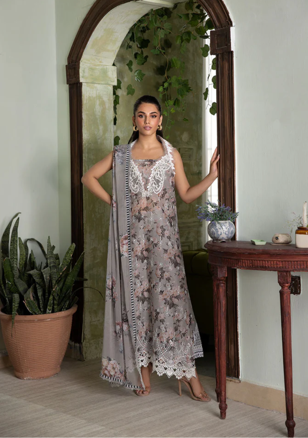 SOBIA NAZIR | VITAL LAWN (VOL 2) 25 | 2B