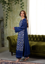 Load image into Gallery viewer, SOBIA NAZIR | VITAL LAWN (VOL 2) 25 | 10B