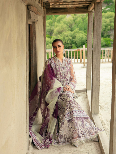 MARYUM HUSSAIN | FORMALS | ALMAS