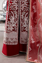 Load image into Gallery viewer, SORAYA | LUMENE FESTIVE EDIT 26 | SOLARA
