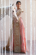 Load image into Gallery viewer, SORAYA | LUMENE FESTIVE EDIT 26 | VELORA