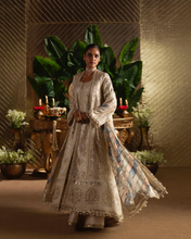 Load image into Gallery viewer, SAAD BIN SHAHZAD | KARI-ROS 25 | SOPHIA