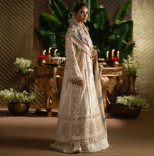 Load image into Gallery viewer, SAAD BIN SHAHZAD | KARI-ROS 25 | SOPHIA