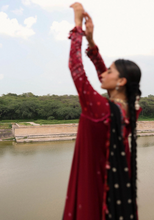 Load image into Gallery viewer, HUSSAIN REHAR | KARANDI 25 | PANKHURI