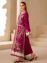 Load image into Gallery viewer, BIN ILYAS  |  WINTER SHAWL | KOTRAI