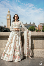 Load image into Gallery viewer, MARIA B  | SOIREE 25 | D2